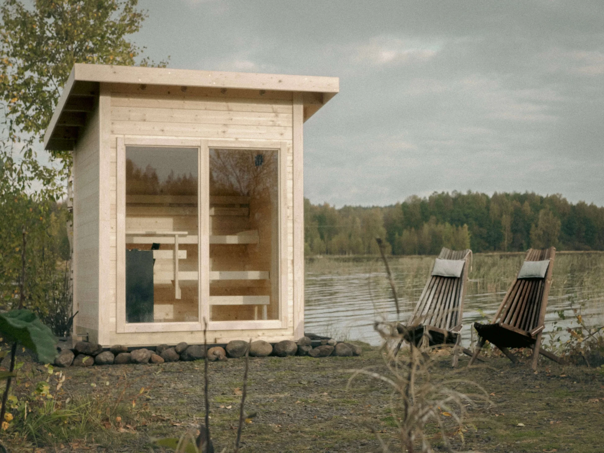 Almost Heaven 4-Person View Outdoor Sauna (Heritage Collection)