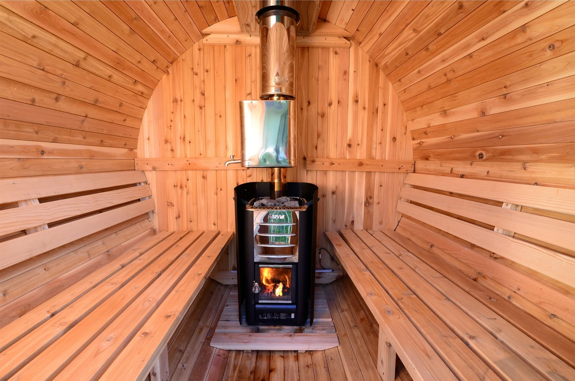 Almost Heaven Seneca 6-Person Classic Barrel Sauna