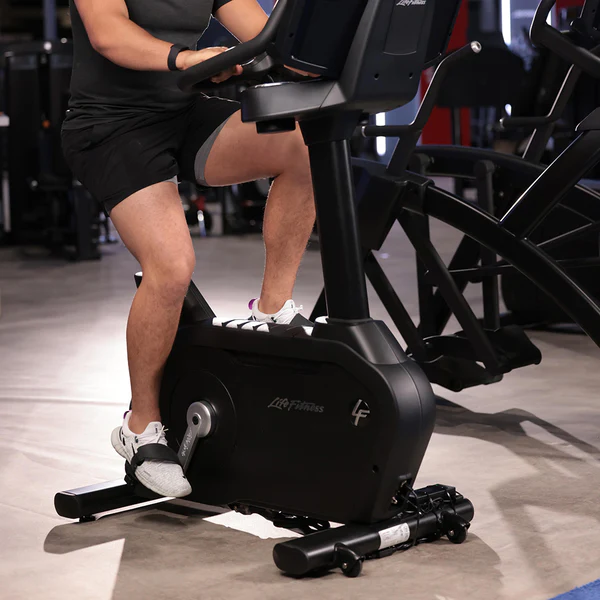 Life Fitness Club Series + Upright Lifecycle Bike