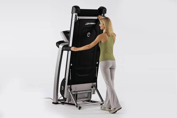 Life Fitness F3 Treadmill